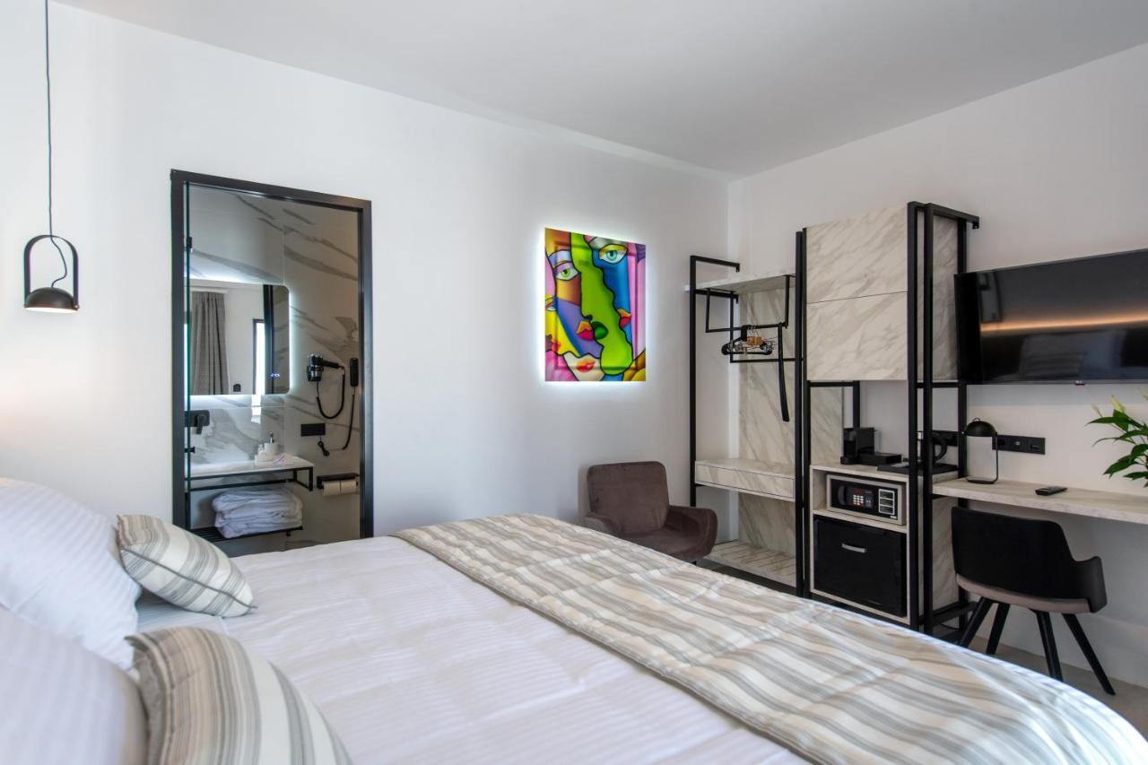 Central Boutique Hotel By Naoussa Hills Adults Only Exteriör bild