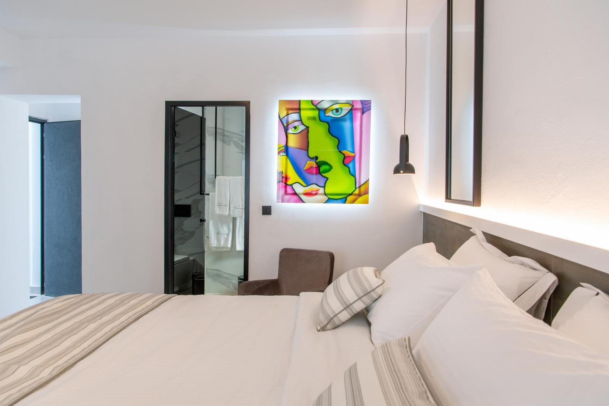 Central Boutique Hotel By Naoussa Hills Adults Only Exteriör bild